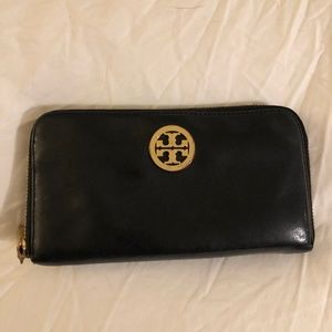 Tory Burch Black Wallet